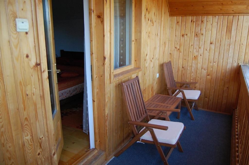 Гостевой дом Pensiunea Casa Elvira Вама-51